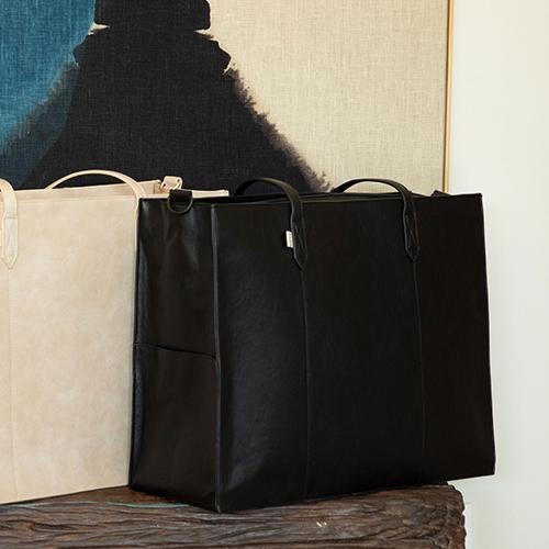 The Large Work Tote in Black
