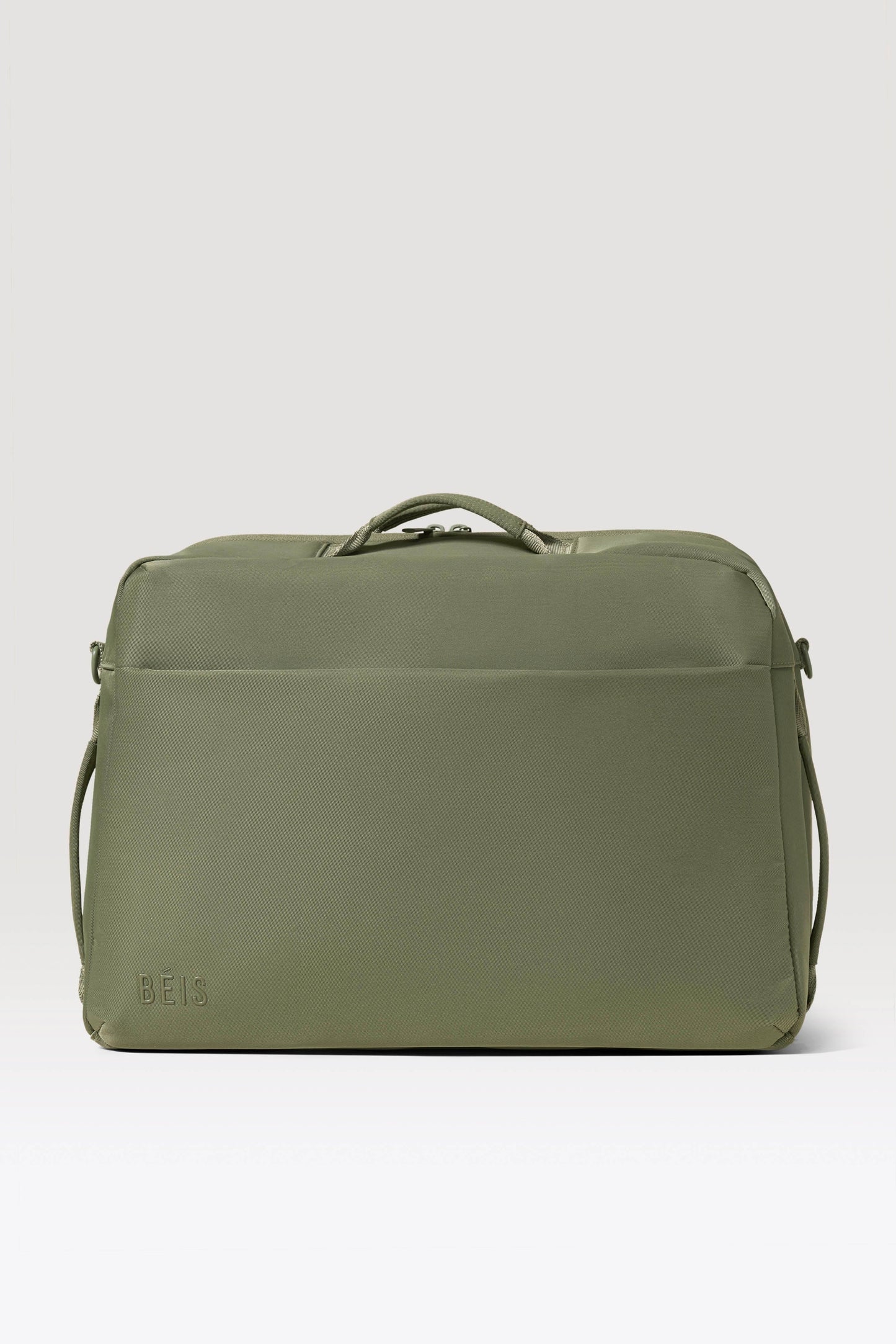 The Ultimate Travel Duffle in Olive