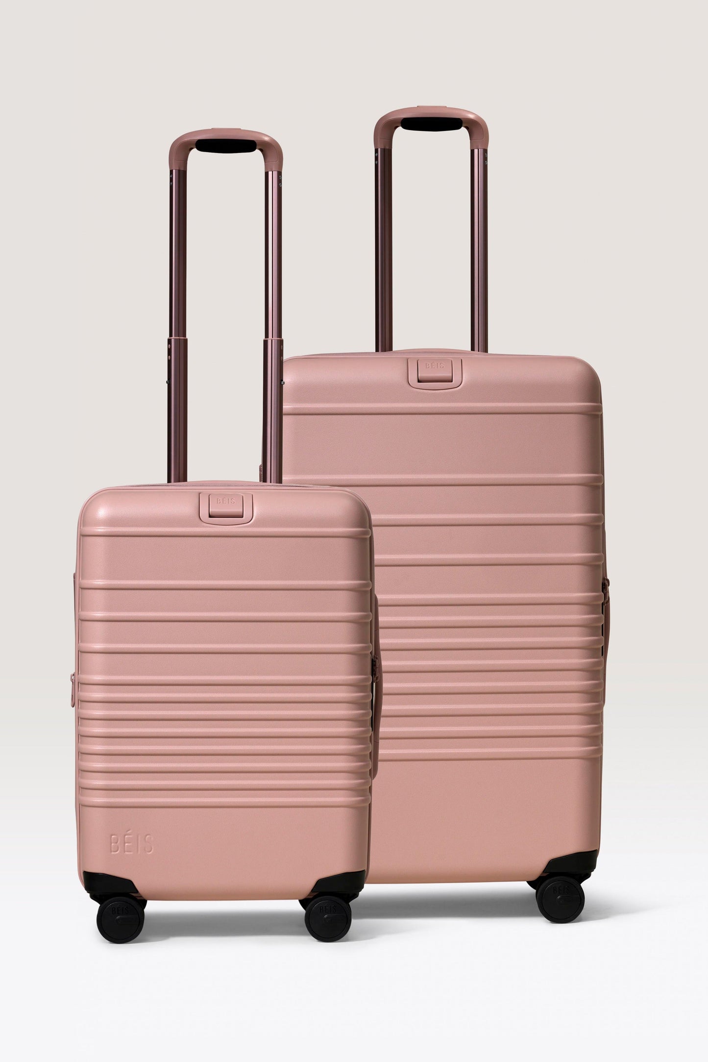 The Medium Luggage Starter Set