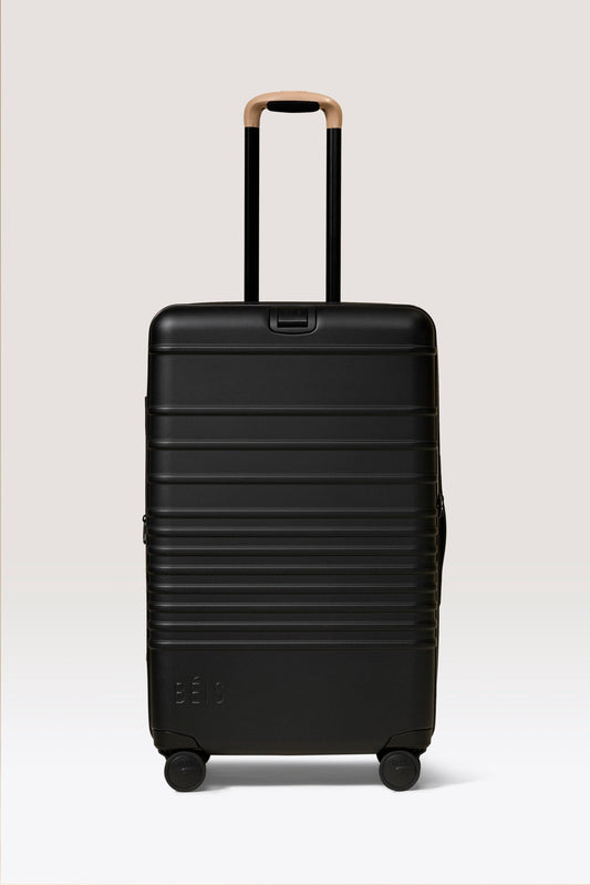 The Medium Check-In Roller in Black