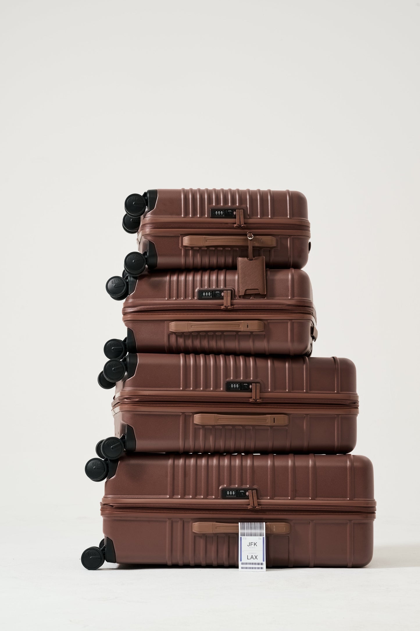 The Small Carry-On Roller in Maple