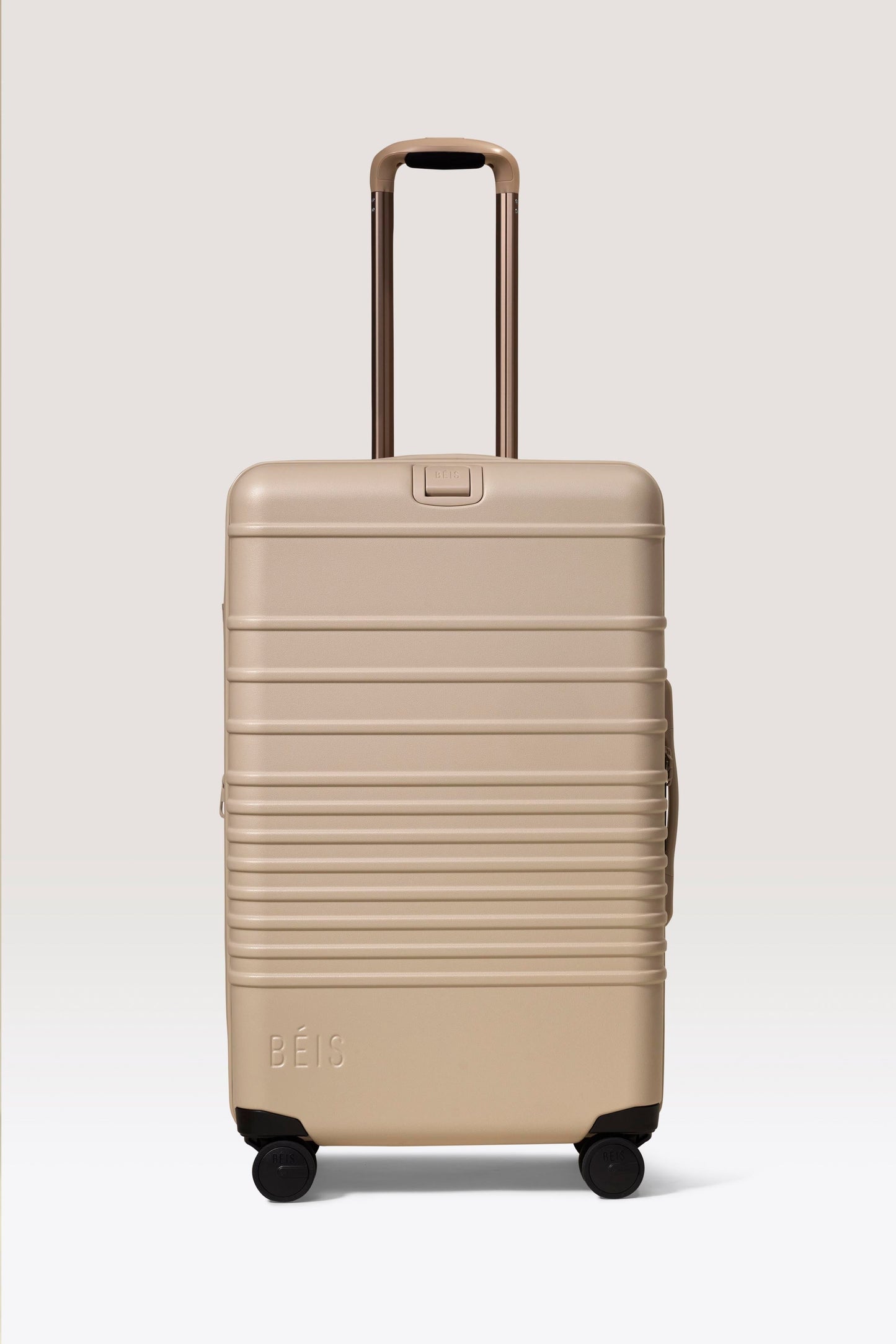 The Medium Luggage Starter Set