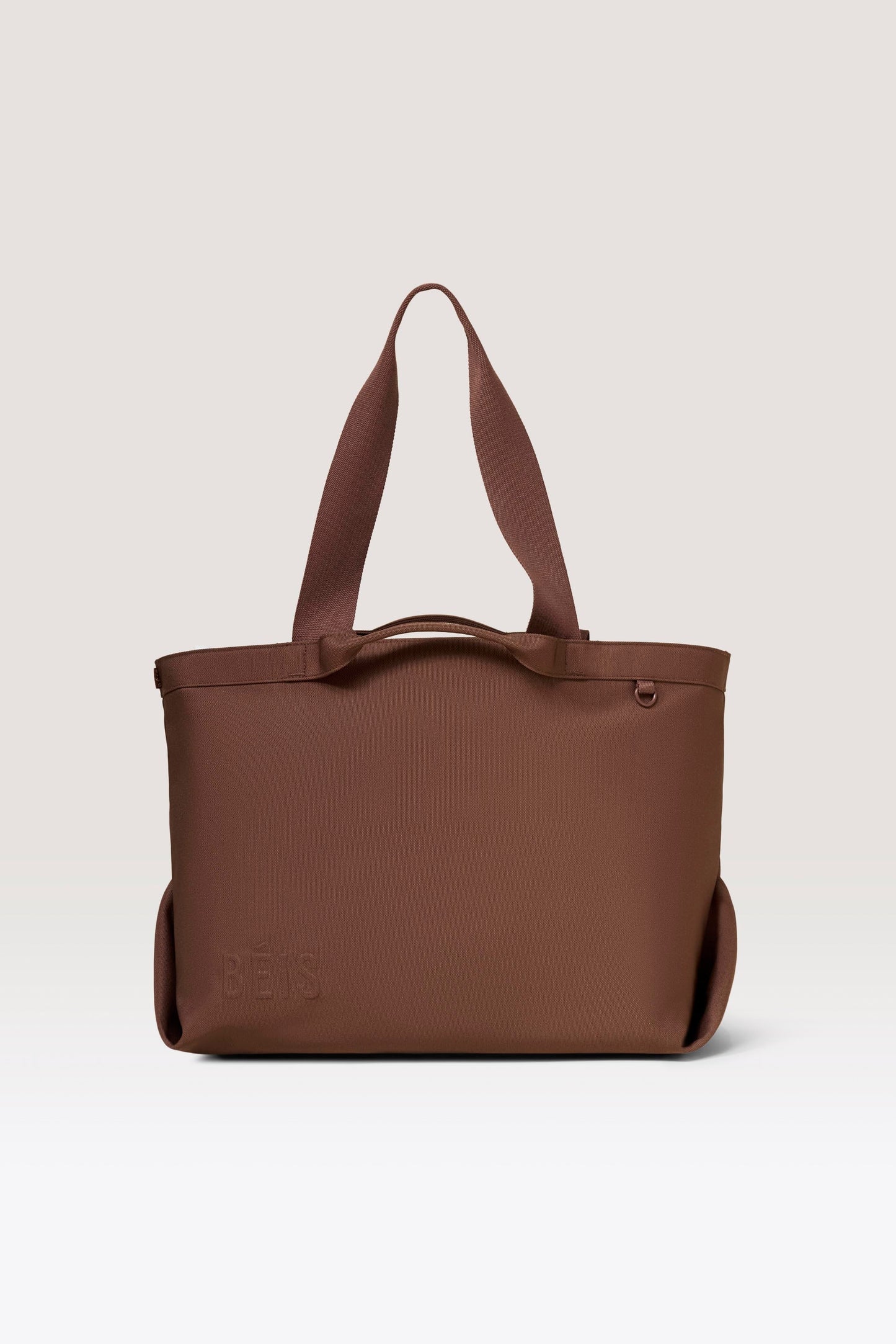 The Travel Tote in Maple