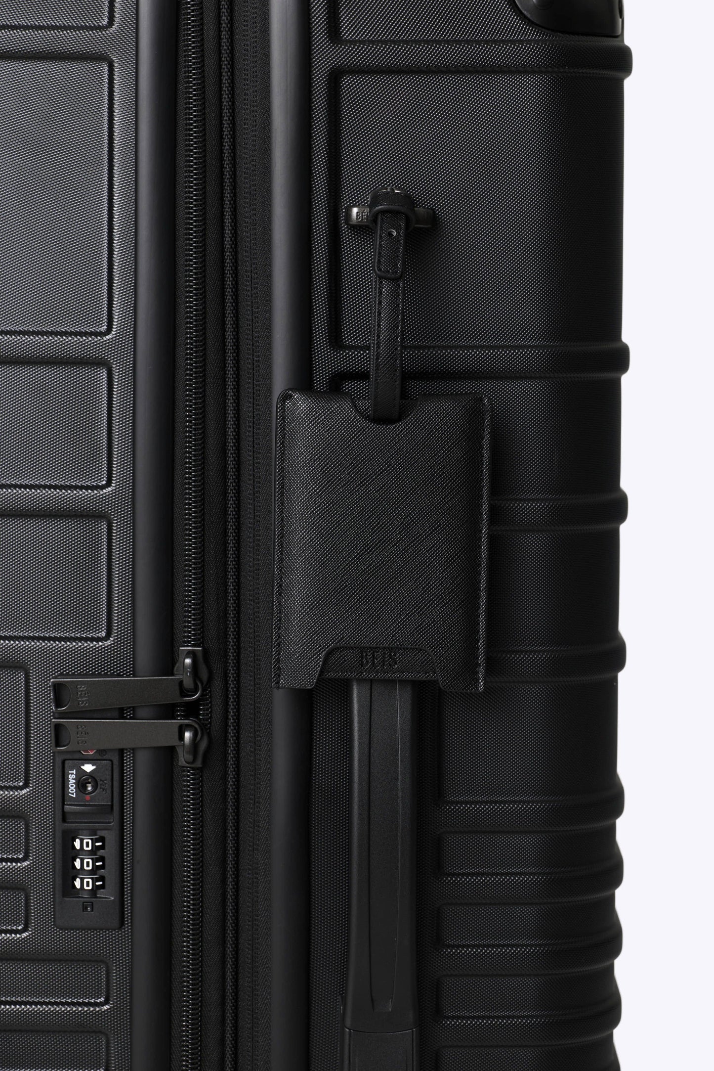 The Luggage Tag in Black